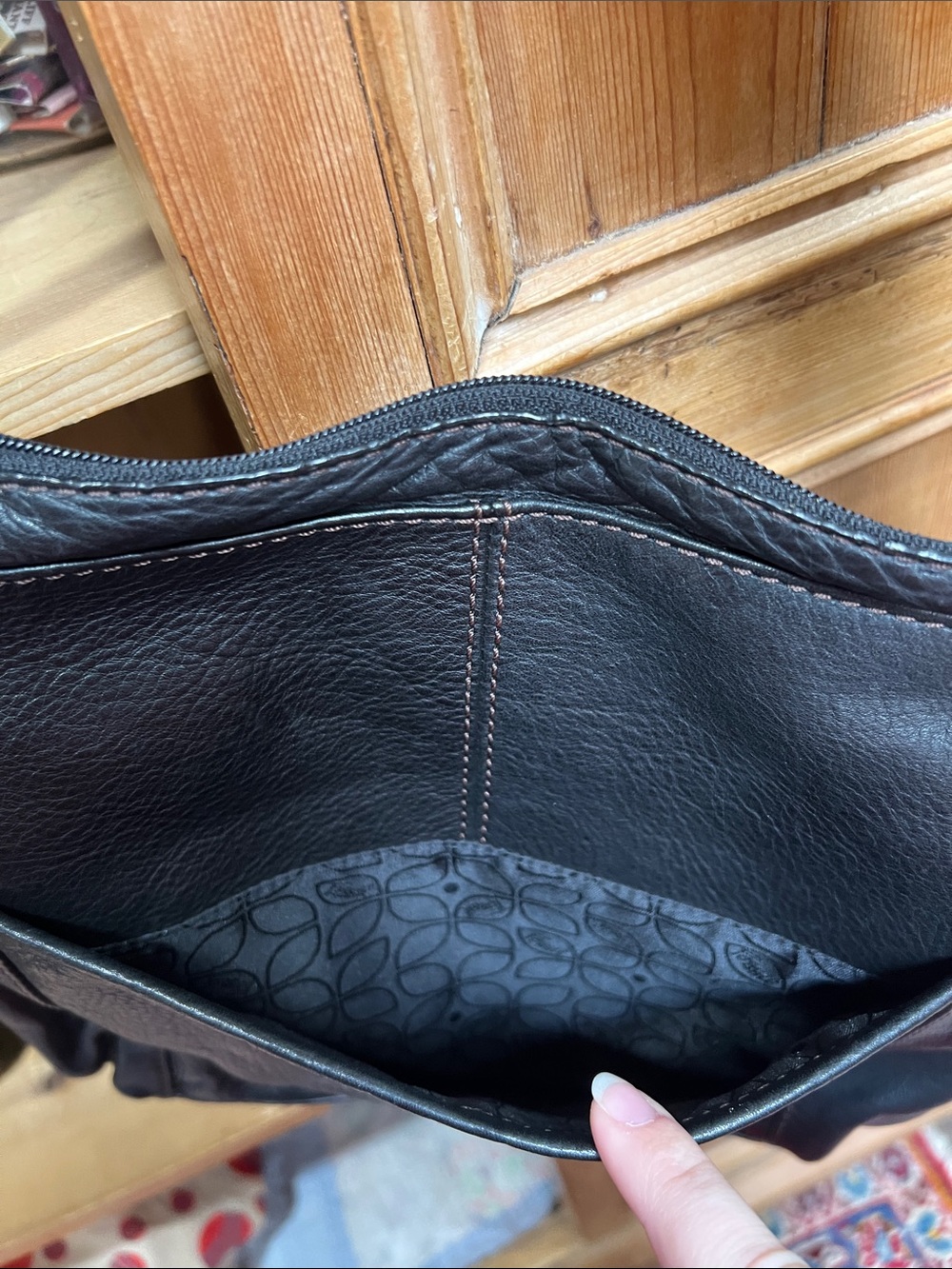 Fossil Morgan Traveler Crossbody Bag - Picture 7 of 12